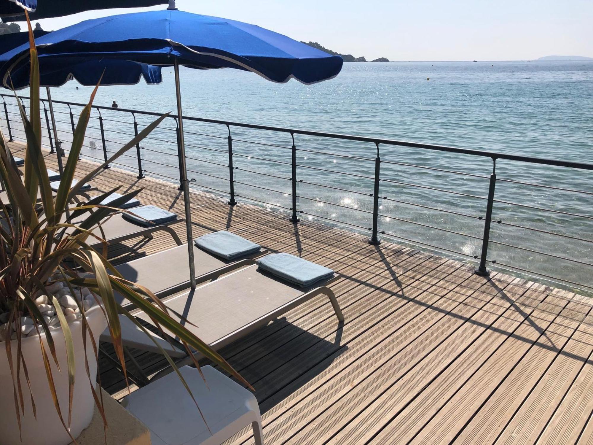 Grand Hotel Moriaz Le Lavandou Exterior foto
