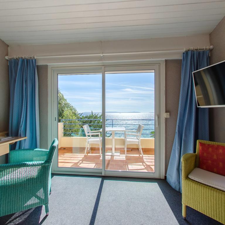 Grand Hotel Moriaz Le Lavandou Exterior foto