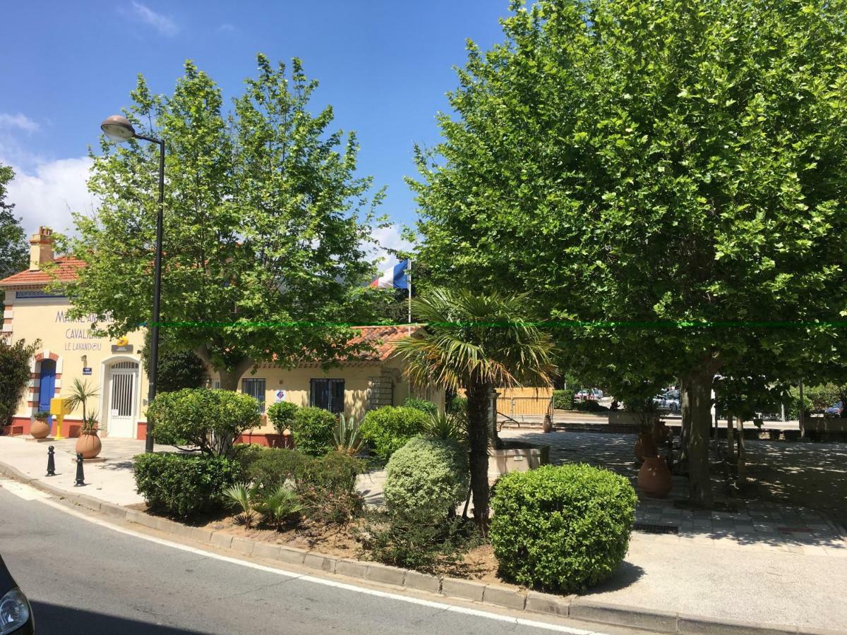 Grand Hotel Moriaz Le Lavandou Exterior foto